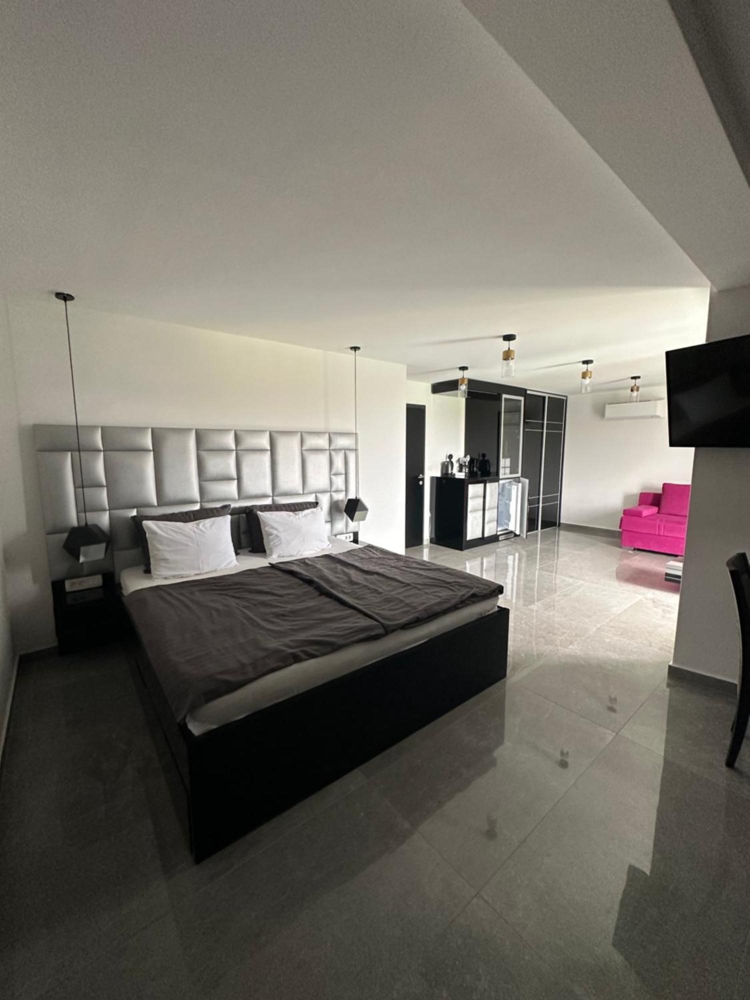 Boutique Residence Cosmopolis 1 Bibinje Exterior photo